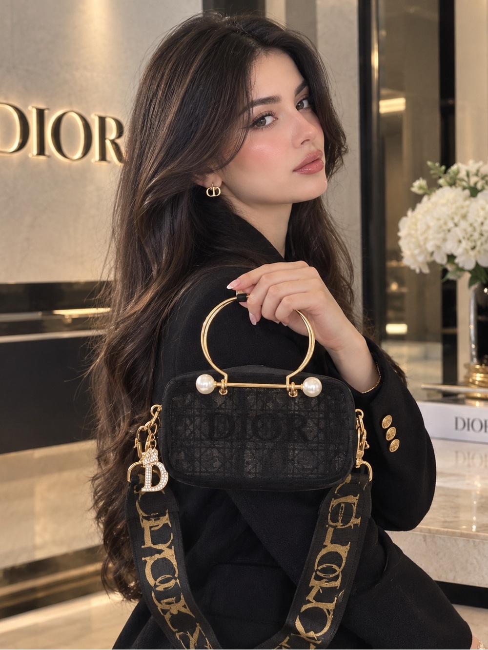 Dior - Picture 2 of 7